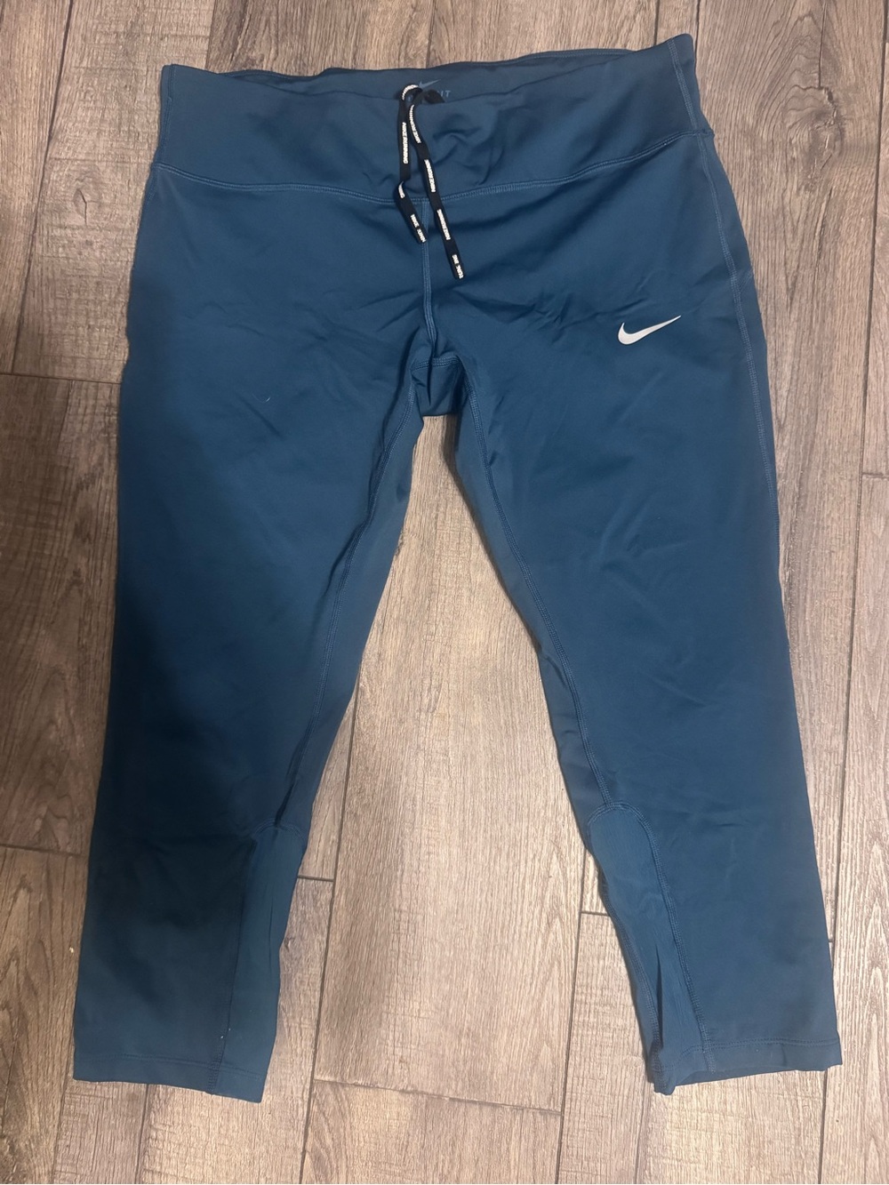 Nike Womens Deep Teal Capri Leggings with Drawstring